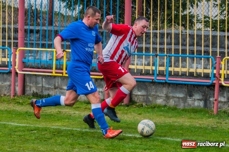 Zdjęcie w galerii na portalu naszraciborz.pl: Rogów kontra Markowice: 07 zgłoś się! wiadomości z regionu