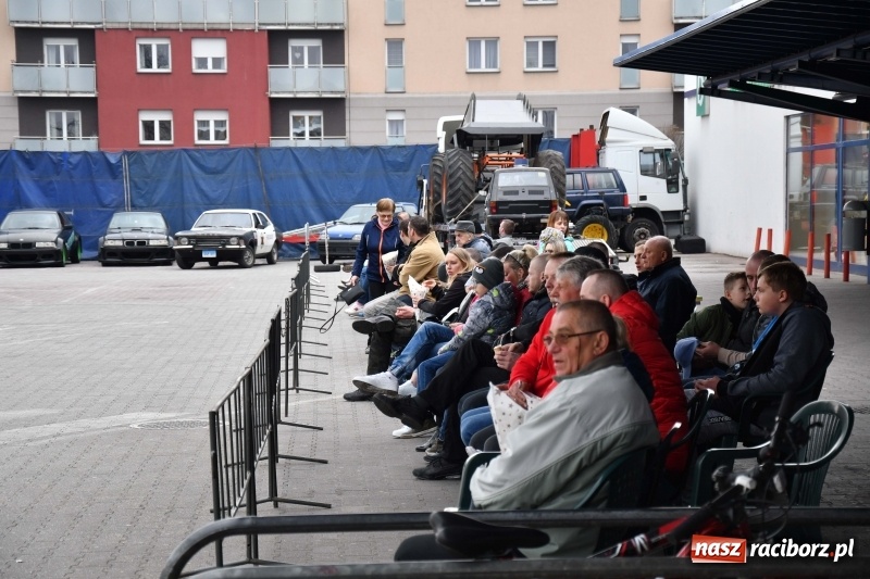 Zdjęcie w galerii na portalu naszraciborz.pl: Monster Truck Show w Raciborzu [FOTO]  wiadomości z regionu