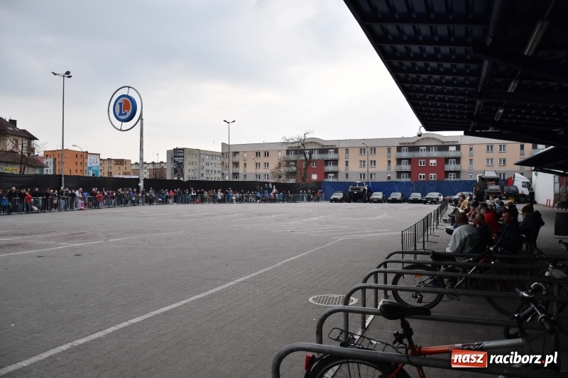 Zdjęcie w galerii na portalu naszraciborz.pl: Monster Truck Show w Raciborzu [FOTO]  wiadomości z regionu