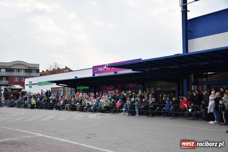 Zdjęcie w galerii na portalu naszraciborz.pl: Monster Truck Show w Raciborzu [FOTO]  wiadomości z regionu