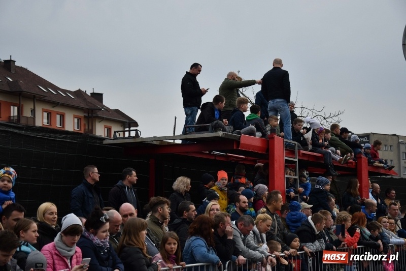Zdjęcie w galerii na portalu naszraciborz.pl: Monster Truck Show w Raciborzu [FOTO]  wiadomości z regionu