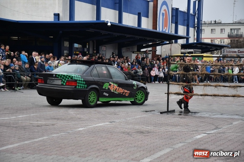 Zdjęcie w galerii na portalu naszraciborz.pl: Monster Truck Show w Raciborzu [FOTO]  wiadomości z regionu