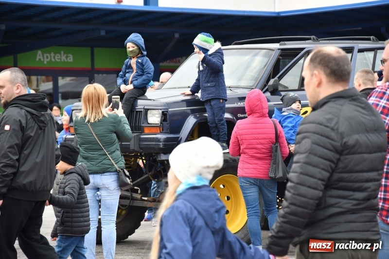 Zdjęcie w galerii na portalu naszraciborz.pl: Monster Truck Show w Raciborzu [FOTO]  wiadomości z regionu