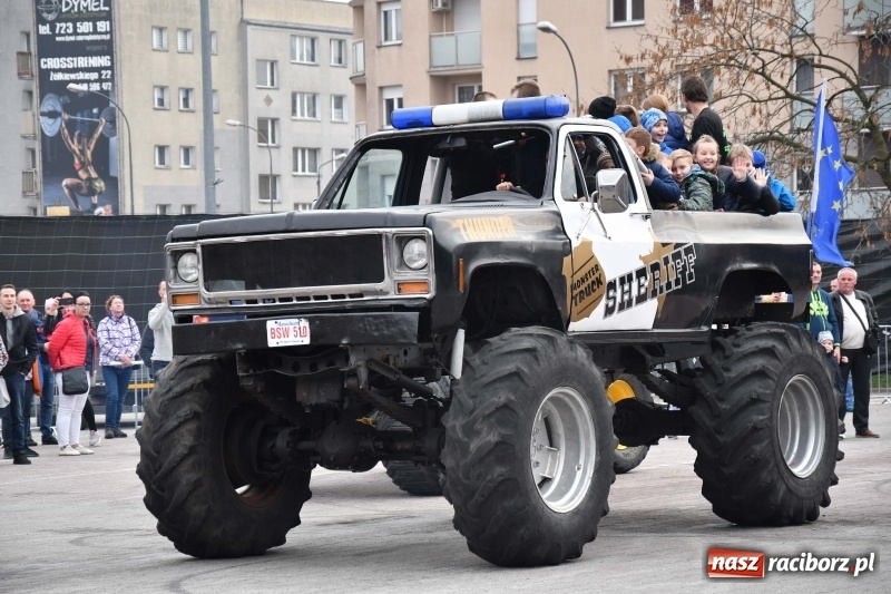 Zdjęcie w galerii na portalu naszraciborz.pl: Monster Truck Show w Raciborzu [FOTO]  wiadomości z regionu
