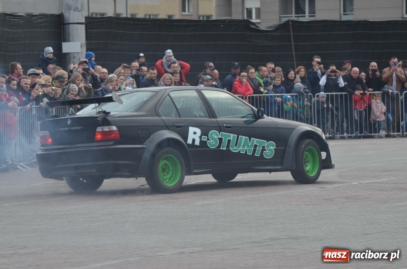 Zdjęcie w galerii na portalu naszraciborz.pl: Monster Truck Show w Raciborzu [FOTO]  wiadomości z regionu