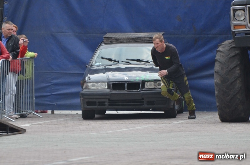 Zdjęcie w galerii na portalu naszraciborz.pl: Monster Truck Show w Raciborzu [FOTO]  wiadomości z regionu