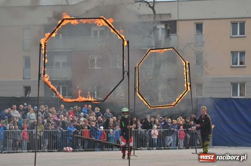 Zdjęcie w galerii na portalu naszraciborz.pl: Monster Truck Show w Raciborzu [FOTO]  wiadomości z regionu