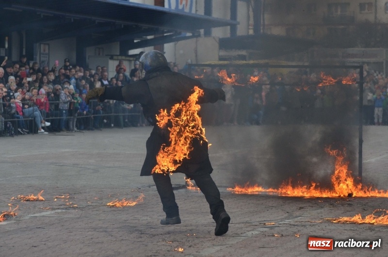 Zdjęcie w galerii na portalu naszraciborz.pl: Monster Truck Show w Raciborzu [FOTO]  wiadomości z regionu