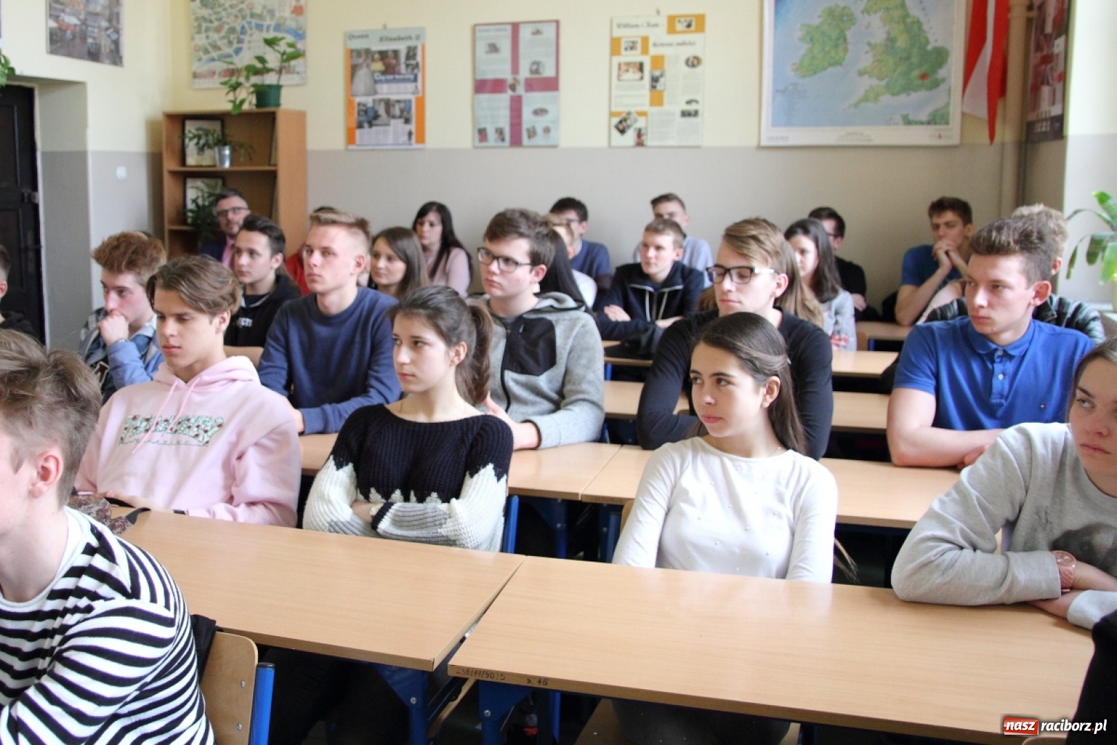 Zdjęcie w galerii na portalu naszraciborz.pl: Ekonomik podpisał umowę o współpracy z firmą logistyczną wiadomości z regionu