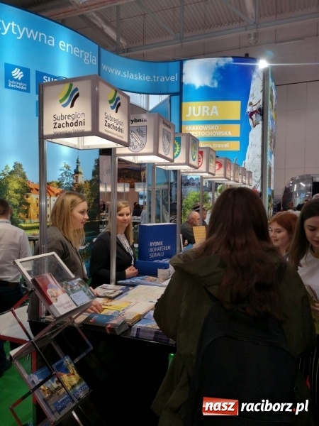 Zdjęcie w galerii na portalu naszraciborz.pl: Gmina Kuźnia Raciborska na targach Na Styku Kultur w Łodzi wiadomości z regionu