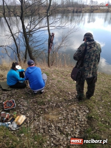 Zdjęcie w galerii na portalu naszraciborz.pl: Wspólne patrole policji i społecznej straży wędkarskiej wiadomości z regionu