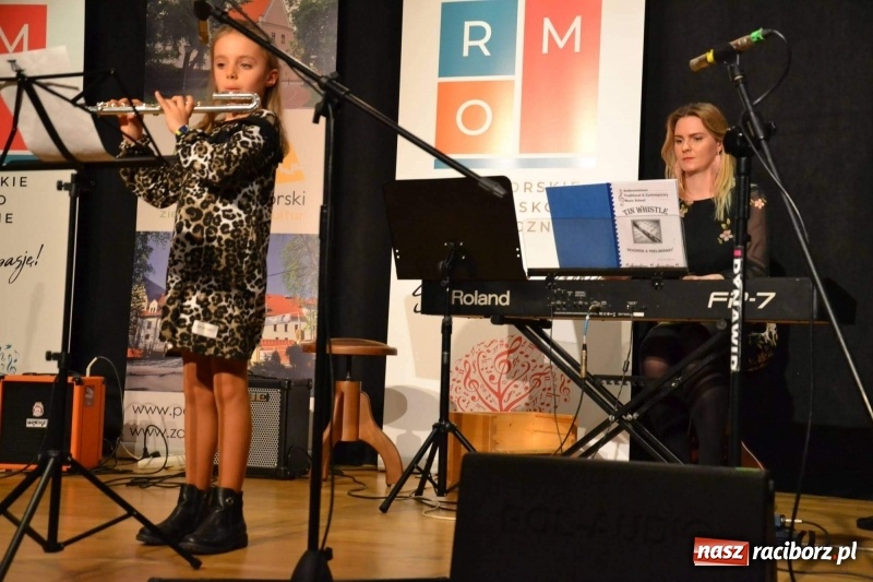 Zdjęcie w galerii na portalu naszraciborz.pl: Koncert Wiosenny na Zamku Piastowskim  wiadomości z regionu