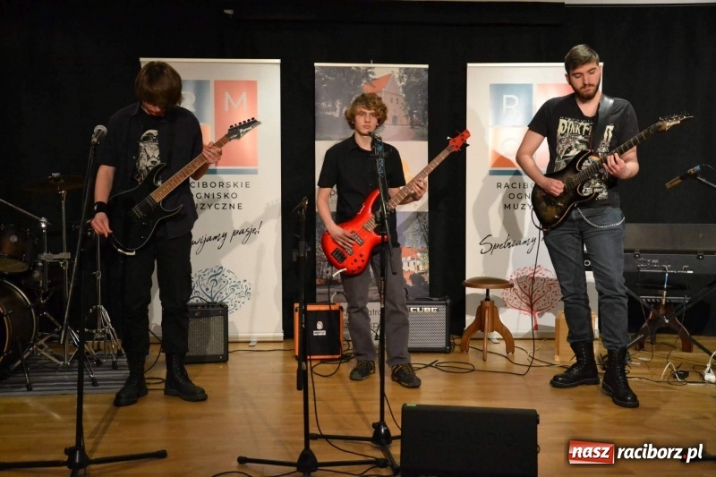 Zdjęcie w galerii na portalu naszraciborz.pl: Koncert Wiosenny na Zamku Piastowskim  wiadomości z regionu