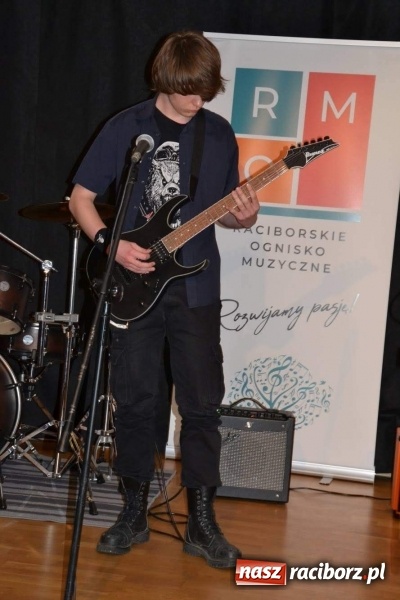 Zdjęcie w galerii na portalu naszraciborz.pl: Koncert Wiosenny na Zamku Piastowskim  wiadomości z regionu