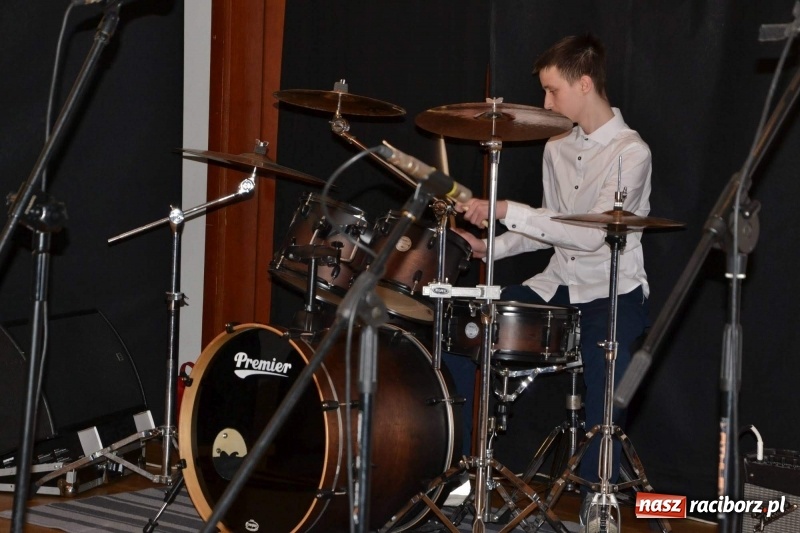 Zdjęcie w galerii na portalu naszraciborz.pl: Koncert Wiosenny na Zamku Piastowskim  wiadomości z regionu