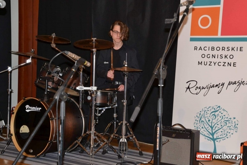 Zdjęcie w galerii na portalu naszraciborz.pl: Koncert Wiosenny na Zamku Piastowskim  wiadomości z regionu