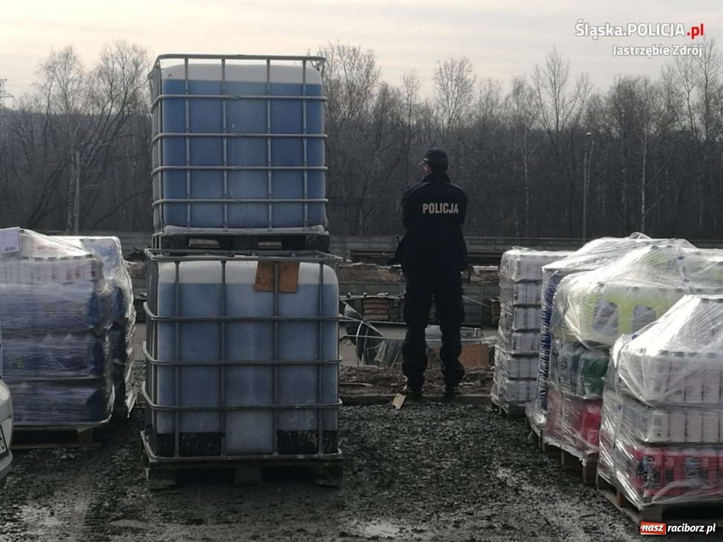 Zdjęcie w galerii na portalu naszraciborz.pl: Policja ostrzega przed nielegalnym składowaniem odpadów. Więcej kontroli, więcej kar! wiadomości z regionu