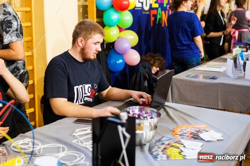 Zdjęcie w galerii na portalu naszraciborz.pl: Językowe Dni Otwarte w II LO wiadomości z regionu