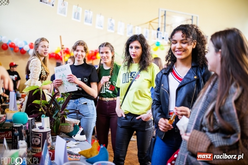 Zdjęcie w galerii na portalu naszraciborz.pl: Językowe Dni Otwarte w II LO wiadomości z regionu