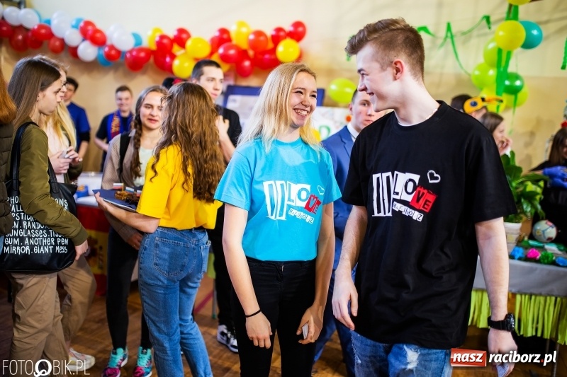 Zdjęcie w galerii na portalu naszraciborz.pl: Językowe Dni Otwarte w II LO wiadomości z regionu