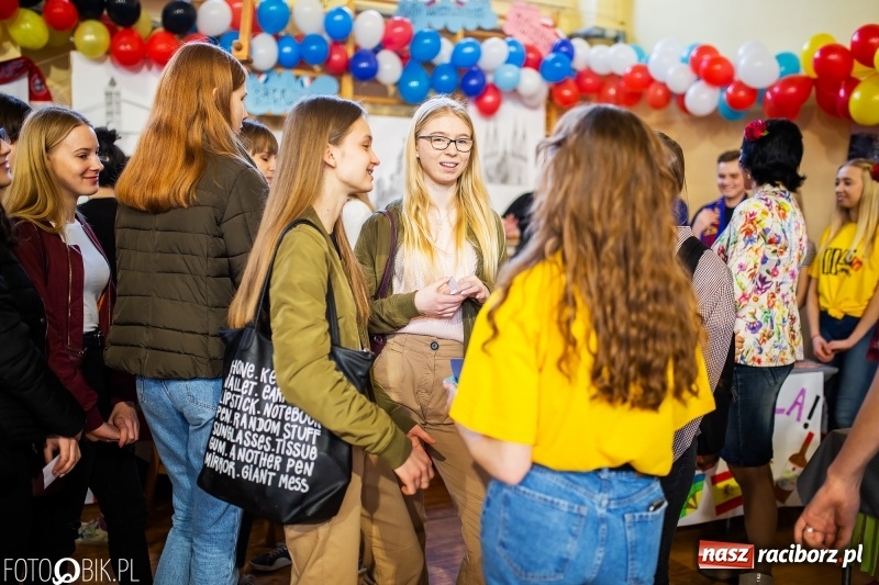 Zdjęcie w galerii na portalu naszraciborz.pl: Językowe Dni Otwarte w II LO wiadomości z regionu