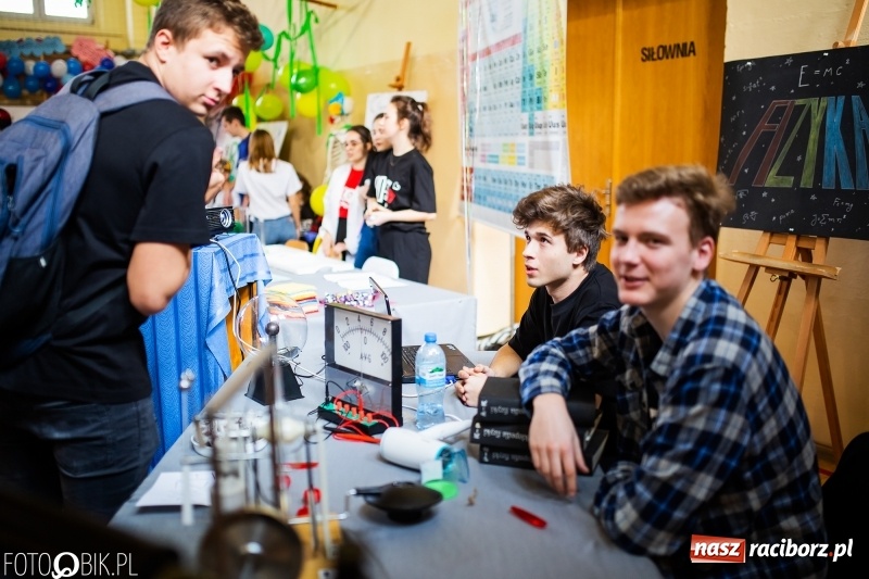 Zdjęcie w galerii na portalu naszraciborz.pl: Językowe Dni Otwarte w II LO wiadomości z regionu