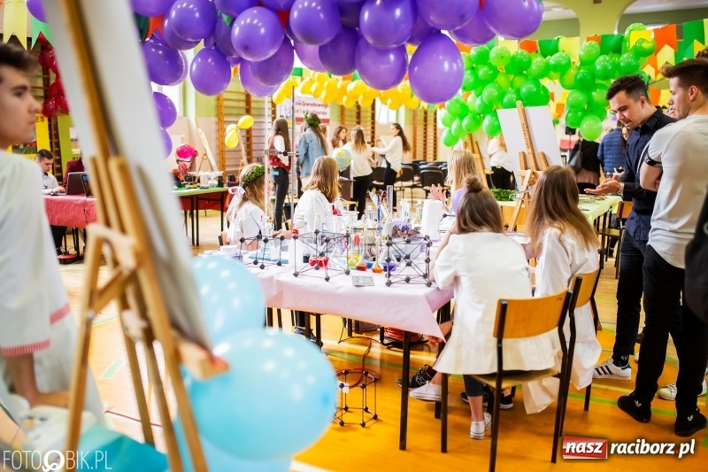 Zdjęcie w galerii na portalu naszraciborz.pl: Tatuaż zachętą do podjęcia nauki. CKZiU numer 1 zaprasza wiadomości z regionu