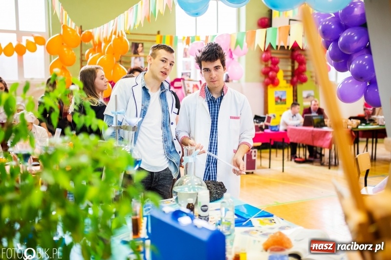 Zdjęcie w galerii na portalu naszraciborz.pl: Tatuaż zachętą do podjęcia nauki. CKZiU numer 1 zaprasza wiadomości z regionu