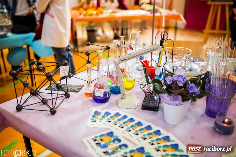 Zdjęcie w galerii na portalu naszraciborz.pl: Tatuaż zachętą do podjęcia nauki. CKZiU numer 1 zaprasza wiadomości z regionu