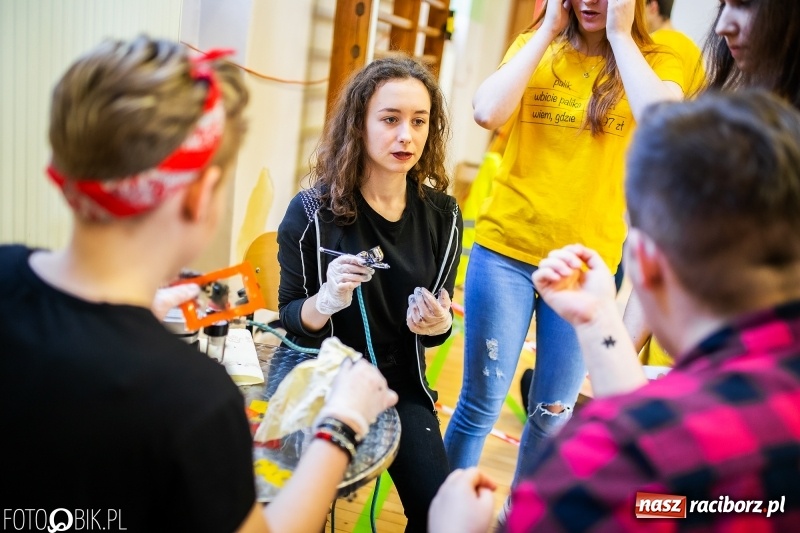 Zdjęcie w galerii na portalu naszraciborz.pl: Tatuaż zachętą do podjęcia nauki. CKZiU numer 1 zaprasza wiadomości z regionu