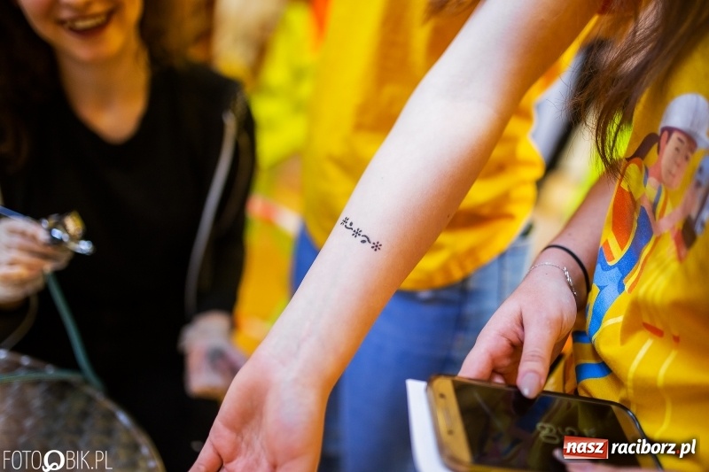 Zdjęcie w galerii na portalu naszraciborz.pl: Tatuaż zachętą do podjęcia nauki. CKZiU numer 1 zaprasza wiadomości z regionu