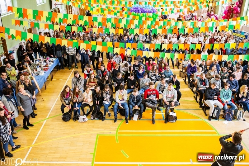 Zdjęcie w galerii na portalu naszraciborz.pl: Tatuaż zachętą do podjęcia nauki. CKZiU numer 1 zaprasza wiadomości z regionu