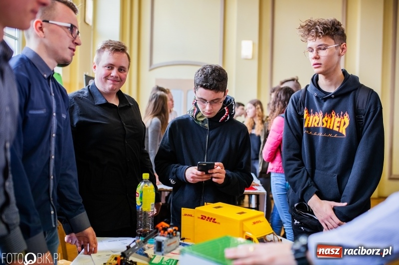 Zdjęcie w galerii na portalu naszraciborz.pl: Warsztaty przy Gimnazjalnej. Zostań uczniem Ekonomika wiadomości z regionu