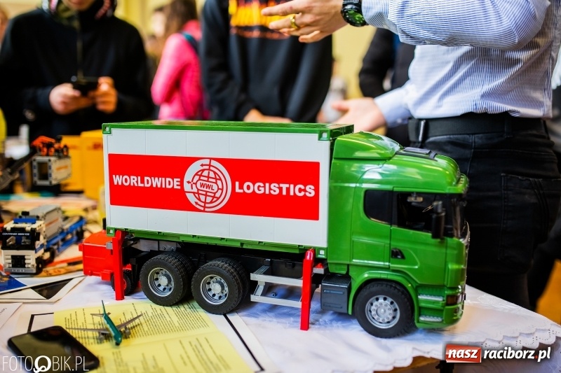 Zdjęcie w galerii na portalu naszraciborz.pl: Warsztaty przy Gimnazjalnej. Zostań uczniem Ekonomika wiadomości z regionu