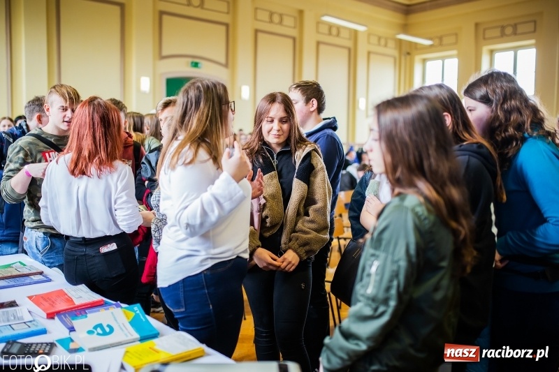 Zdjęcie w galerii na portalu naszraciborz.pl: Warsztaty przy Gimnazjalnej. Zostań uczniem Ekonomika wiadomości z regionu