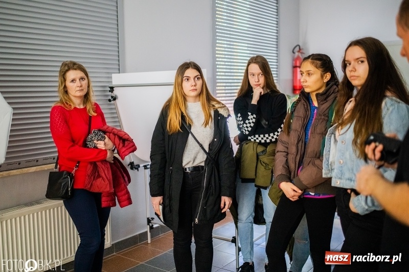 Zdjęcie w galerii na portalu naszraciborz.pl: Warsztaty przy Gimnazjalnej. Zostań uczniem Ekonomika wiadomości z regionu