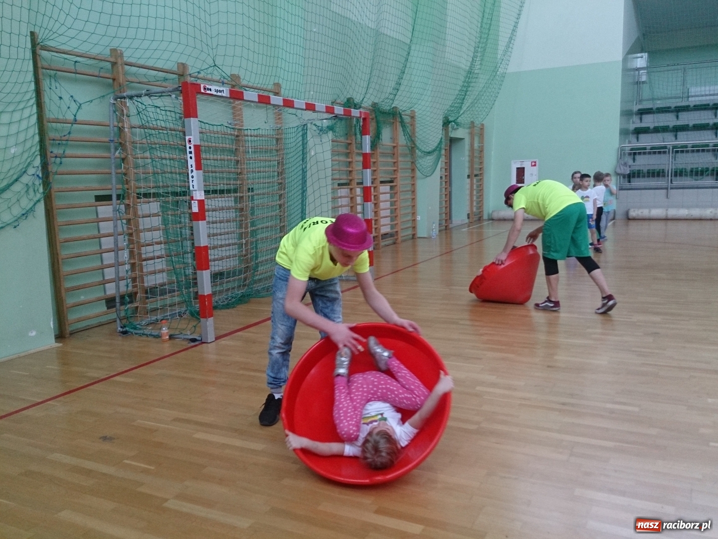 Zdjęcie w galerii na portalu naszraciborz.pl: Wokoło zielono, czyli sportowe powitanie wiosny wiadomości z regionu