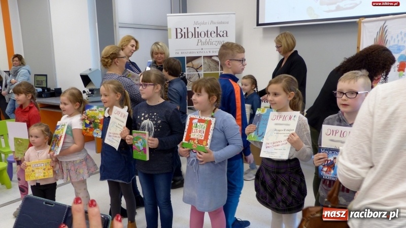 Zdjęcie w galerii na portalu naszraciborz.pl: Konkurs plastyczny raciborskiej biblioteki rozstrzygnięty wiadomości z regionu