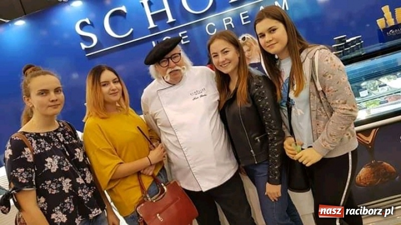 Zdjęcie w galerii na portalu naszraciborz.pl: Raciborzanie pojechali na Sweet TARGI w Katowicach wiadomości z regionu