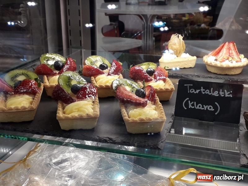 Zdjęcie w galerii na portalu naszraciborz.pl: Raciborzanie pojechali na Sweet TARGI w Katowicach wiadomości z regionu