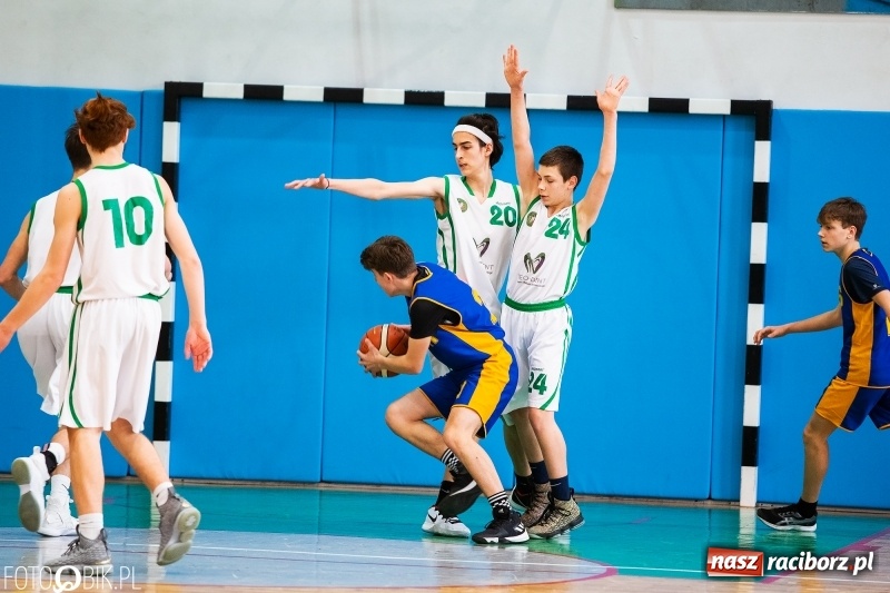 Zdjęcie w galerii na portalu naszraciborz.pl: Finały miejskie w koszykówce chłopców w raciborskim MOS-ie wiadomości z regionu
