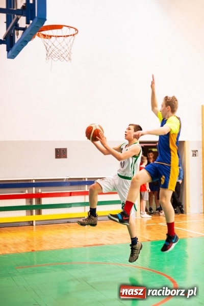Zdjęcie w galerii na portalu naszraciborz.pl: Finały miejskie w koszykówce chłopców w raciborskim MOS-ie wiadomości z regionu