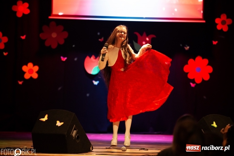 Zdjęcie w galerii na portalu naszraciborz.pl: Na wiosenną nutę w Młodzieżowym Domu Kultury w Raciborzu wiadomości z regionu