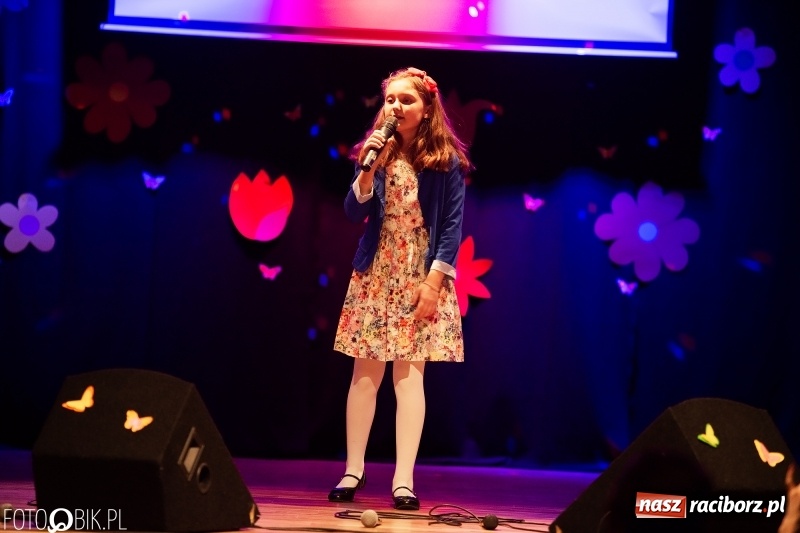 Zdjęcie w galerii na portalu naszraciborz.pl: Na wiosenną nutę w Młodzieżowym Domu Kultury w Raciborzu wiadomości z regionu