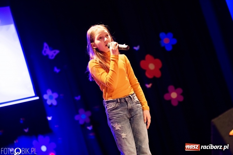 Zdjęcie w galerii na portalu naszraciborz.pl: Na wiosenną nutę w Młodzieżowym Domu Kultury w Raciborzu wiadomości z regionu