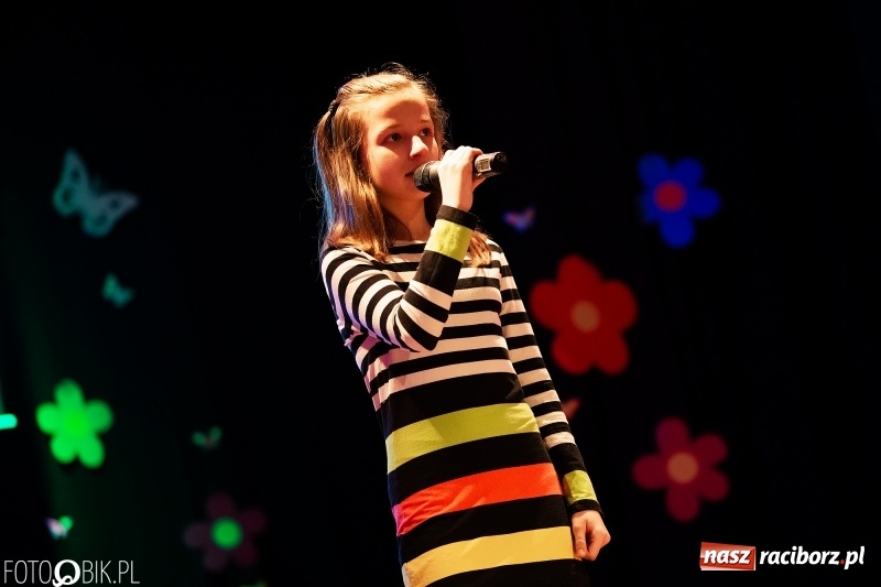 Zdjęcie w galerii na portalu naszraciborz.pl: Na wiosenną nutę w Młodzieżowym Domu Kultury w Raciborzu wiadomości z regionu