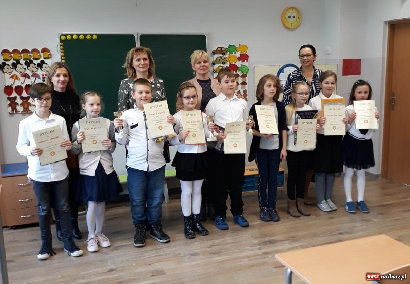 Zdjęcie w galerii na portalu naszraciborz.pl: W SP 1 walczyli o tytuł Mistrza Ortografii wiadomości z regionu
