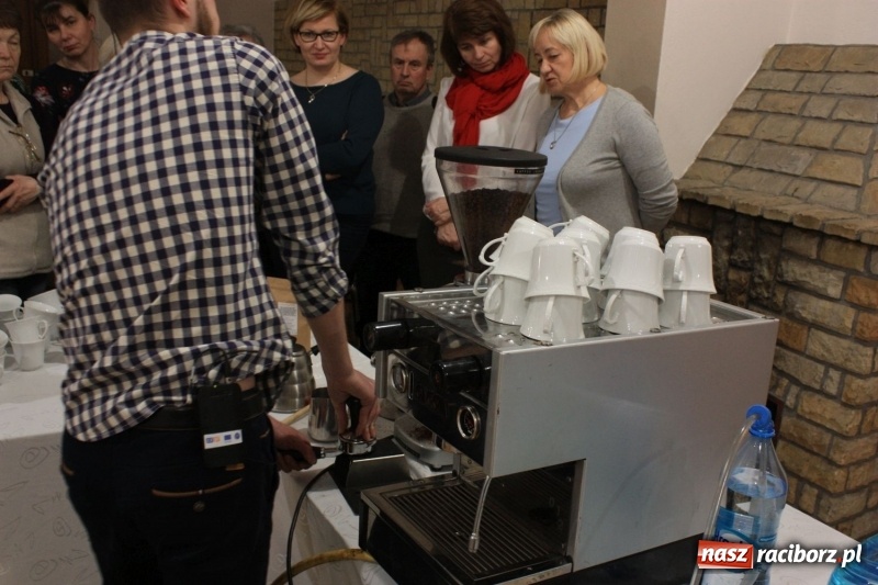 Zdjęcie w galerii na portalu naszraciborz.pl: W Borucinie poznali wszystkie tajemnice kawy wiadomości z regionu