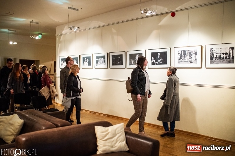 Zdjęcie w galerii na portalu naszraciborz.pl: Noc Teatrów z Tetraedrem w RCK wiadomości z regionu