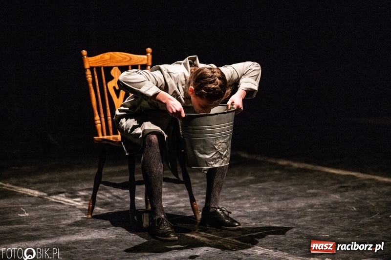 Zdjęcie w galerii na portalu naszraciborz.pl: Noc Teatrów z Tetraedrem w RCK wiadomości z regionu